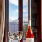 Almondhouse * Kastoria