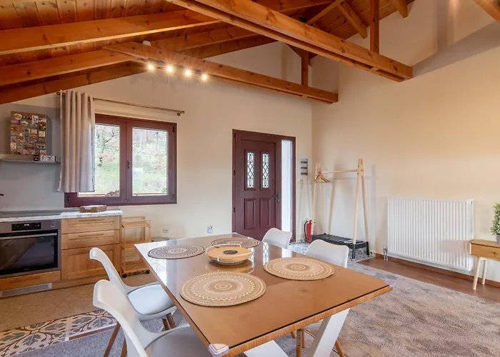 Villa Almondhouse
