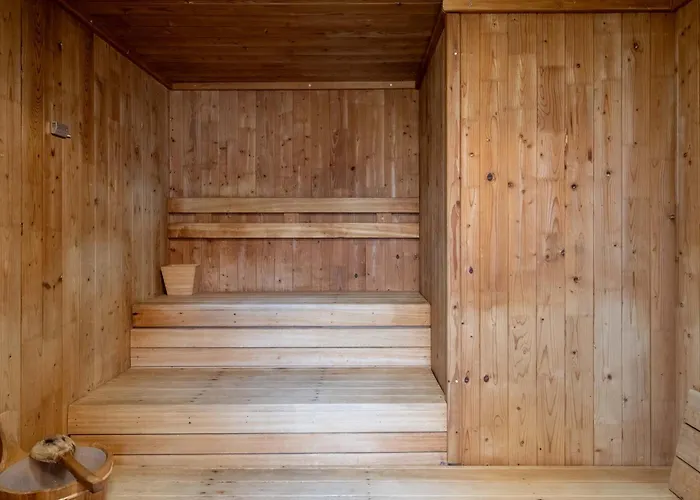 Almondhouse Kastoria